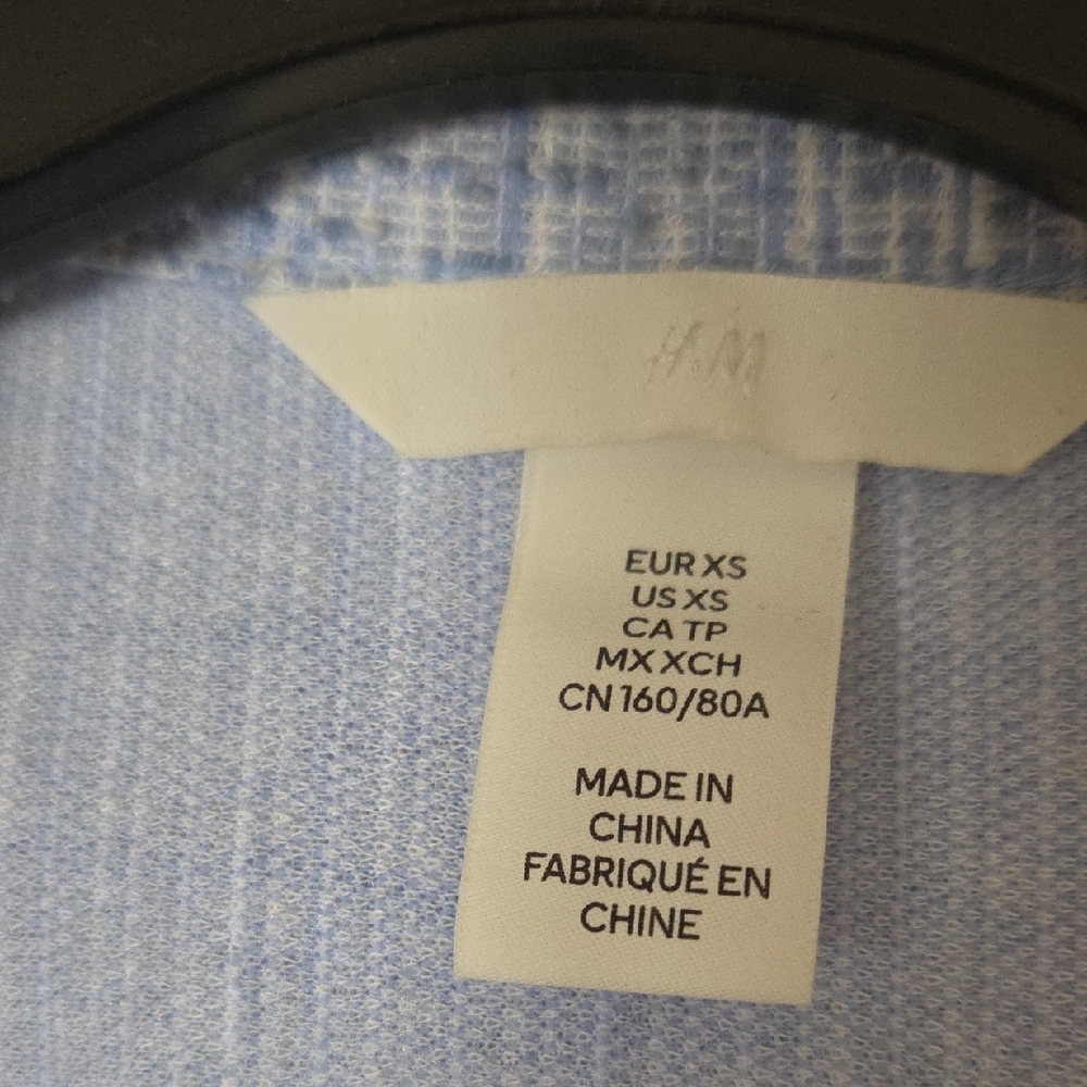 H&M Light Blue Tweed Cropped Chain-Button Jacket - Picture 2 of 2